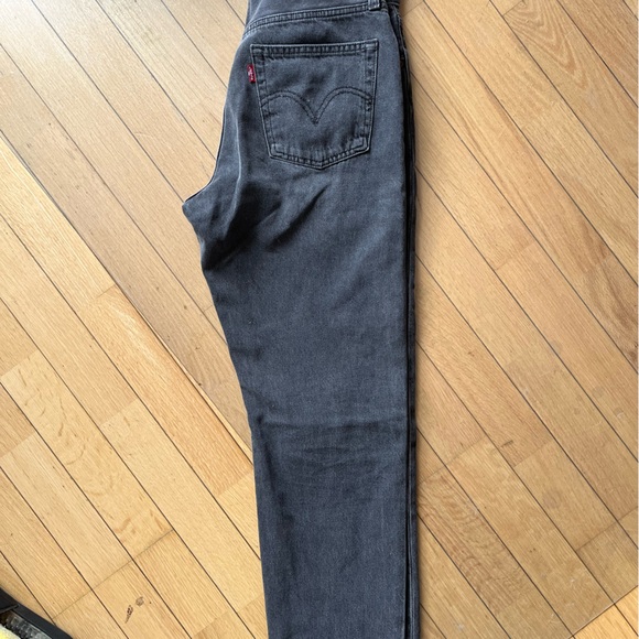 NWT Levi’s Womens 501 Crop Jeans in Get Off My Cloud - Black Sz 26/26 - Picture 8 of 13